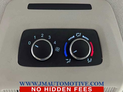 Used 2023 Ford Transit 350 XLT RWD image 33