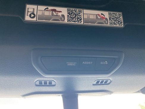 Used 2022 Jeep Wrangler Unlimited Sport AWD/4WD image 21