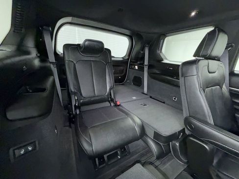 Used 2024 Jeep Grand Cherokee L Overland w/ Trailer Tow Package image 10