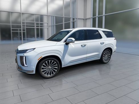 Used 2025 Hyundai Palisade Calligraphy AWD/4WD image 4