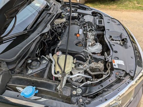 Used 2019 Honda Civic LX image 14