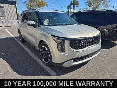 Certified 2025 Kia Carnival EX