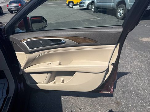 Used 2017 Lincoln MKZ Select w/ Select Plus Package image 25