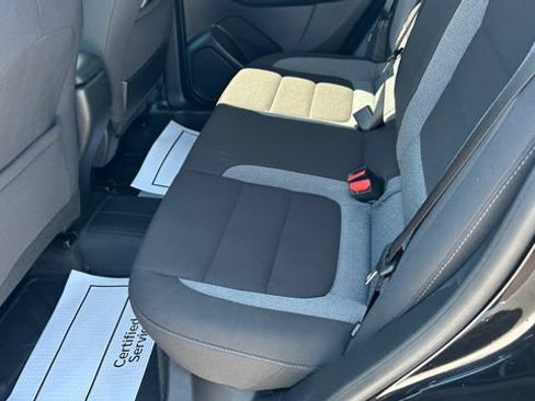 Certified 2024 Chevrolet TrailBlazer LT w/ LT Cold Weather Package AWD/4WD image 32