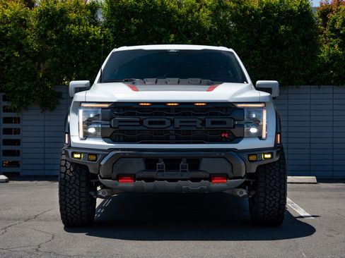 Used 2024 Ford F150 Raptor w/ Equipment Group 803A Raptor R AWD/4WD image 3