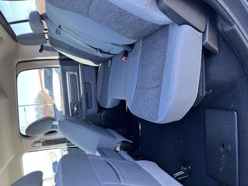 Used 2019 RAM 1500 Big Horn AWD/4WD image 9