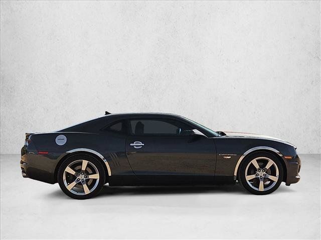 Used 2011 Chevrolet Camaro SS w/ RS Package RWD image 4