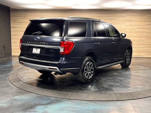 Used 2024 Ford Expedition XLT image 28