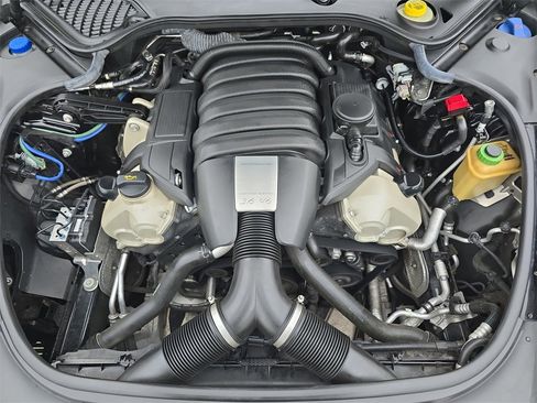 Used 2011 Porsche Panamera 4 image 34