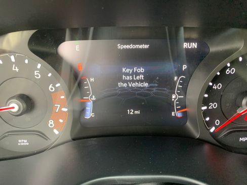 New 2026 Jeep Compass Latitude image 19