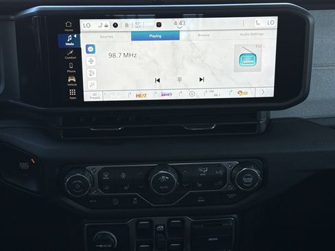 New 2026 Jeep Gladiator Sport image 29