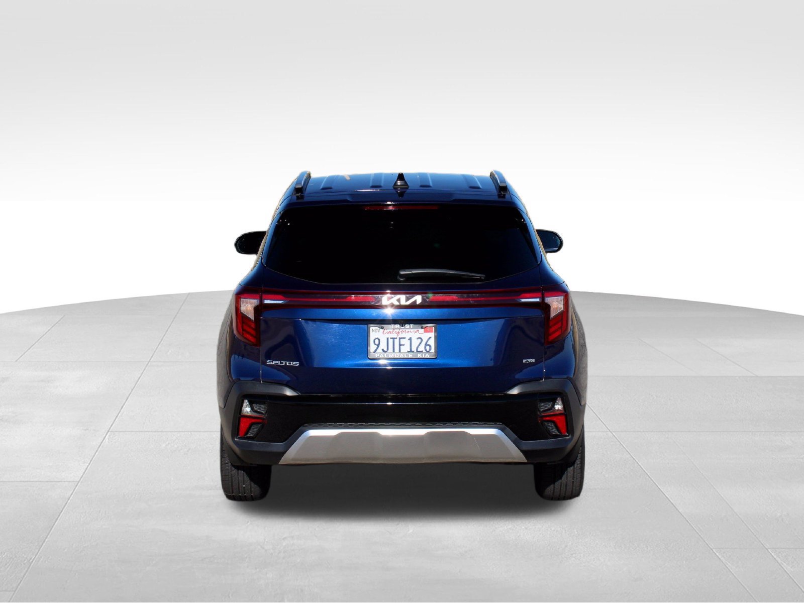 Used 2024 Kia Seltos EX AWD/4WD image 14