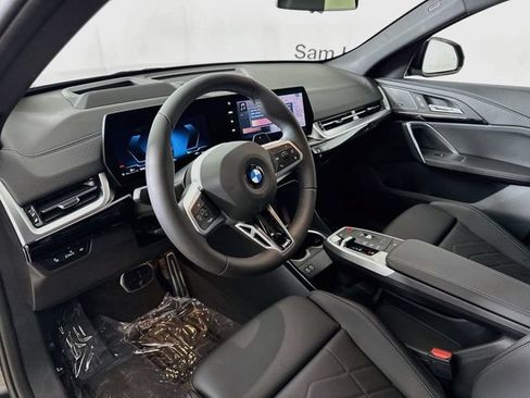 New 2026 BMW X2 xDrive28i w/ Technology Package AWD/4WD image 9
