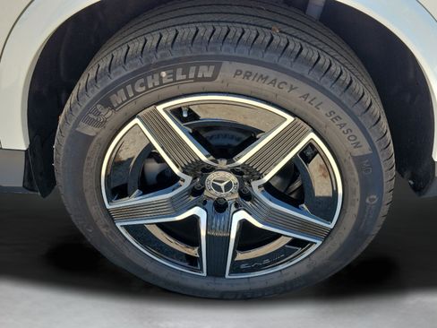 Certified 2026 Mercedes-Benz GLC 300 4MATIC image 32