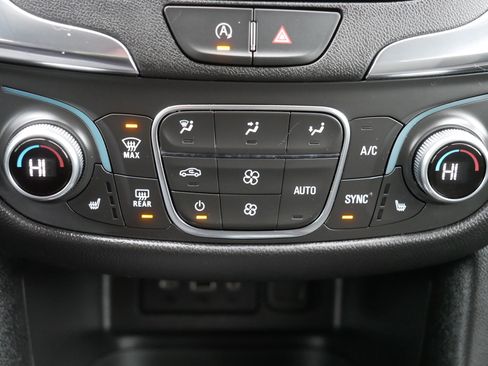 Used 2024 Chevrolet Equinox LT w/ LPO, Floor Liner Package image 23