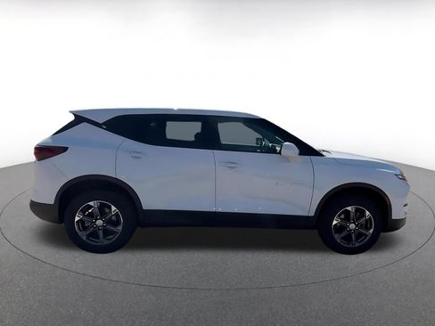 Used 2026 Chevrolet Blazer LT AWD/4WD image 16