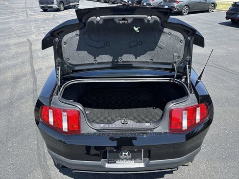 Used 2011 Ford Mustang Shelby GT500 w/ SVT Performance Pkg RWD image 23