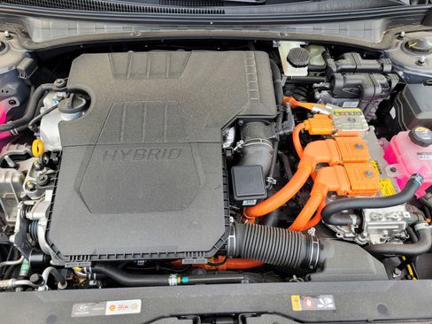 New 2025 Hyundai Elantra SEL w/ Cargo Package image 22