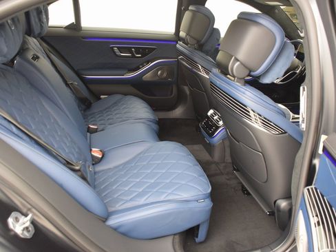 New 2026 Mercedes-Benz S 580 4MATIC Sedan image 18