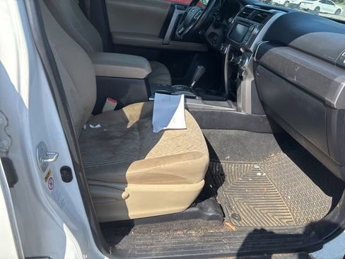 Used 2014 Toyota 4Runner SR5 RWD image 14