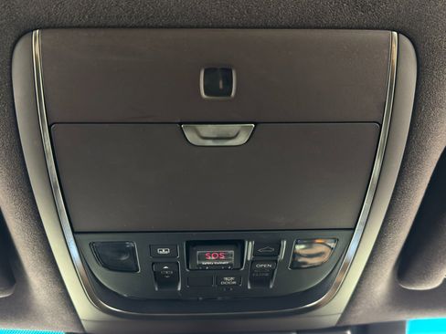 Used 2018 Lexus LS 500 AWD w/ Luxury Package image 36