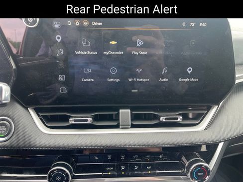 Certified 2026 Chevrolet Equinox LT w/ Safety and Technology Package FWD image 17