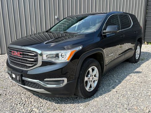 Used 2017 GMC Acadia SLE w/ LPO, Floor Liner Package FWD image 1