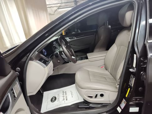 Used 2019 Genesis G80 3.8 w/ Sport Package 02 image 7