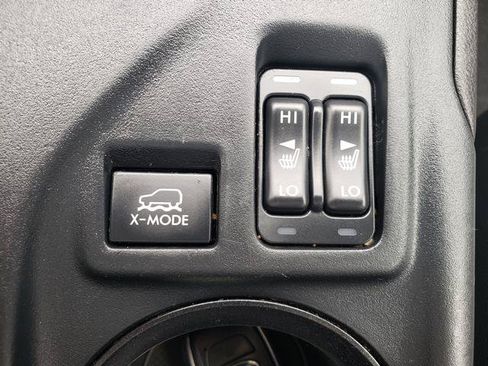 Used 2022 Subaru Crosstrek 2.5i Sport w/ Moonroof Package AWD/4WD image 18