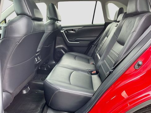 Used 2025 Toyota RAV4 XLE Premium w/ Weather Package AWD/4WD image 23