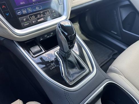 Used 2022 Subaru Legacy Limited AWD/4WD image 32