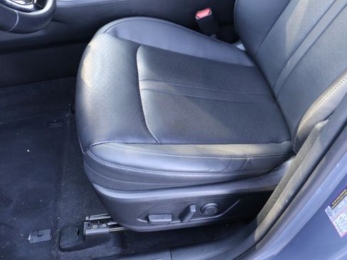 Used 2023 Kia Sorento X-Line EX image 44