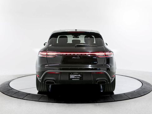 Used 2022 Porsche Macan AWD/4WD image 6