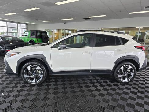 Used 2024 Subaru Crosstrek 2.5i Limited w/ Crosstrek Mirror Package AWD/4WD image 6