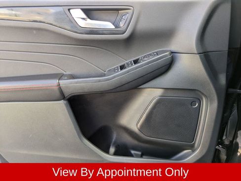 Used 2025 Ford Escape ST-Line FWD image 11