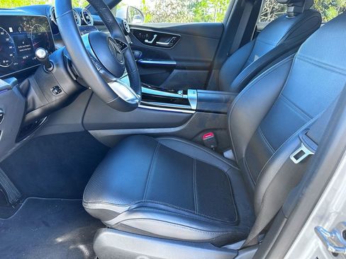 Certified 2023 Mercedes-Benz GLC 300 image 19