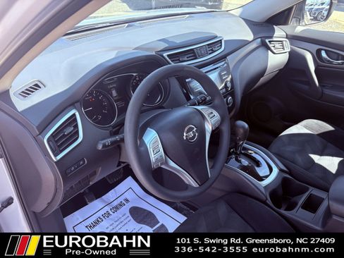 Used 2014 Nissan Rogue S image 7