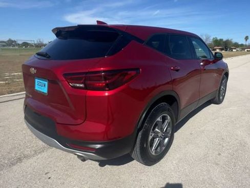 Certified 2025 Chevrolet Blazer LT AWD/4WD image 8