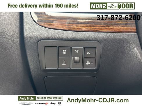 Used 2011 Hyundai Santa Fe Limited image 7