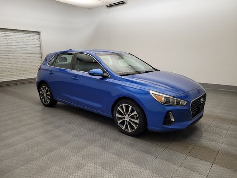 Used 2018 Hyundai Elantra GT FWD image 11
