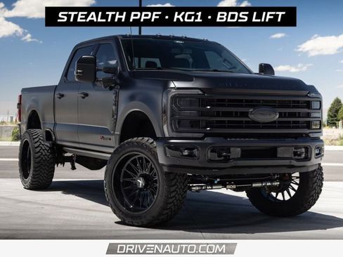 Used 2025 Ford F350 Platinum AWD/4WD image 1