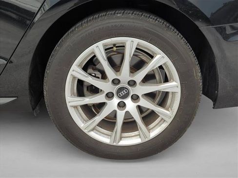 Used 2021 Audi A4 2.0T Premium w/ Convenience Package image 6