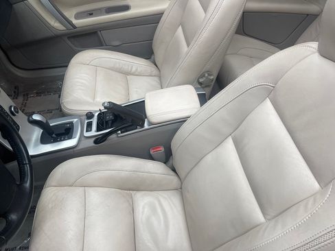 Used 2011 Volvo C70 T5 w/ Convenience Pkg FWD image 28