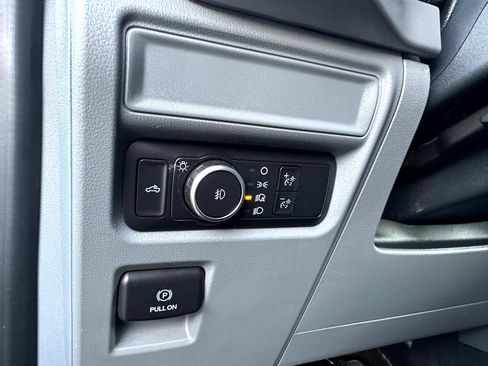 Used 2022 Ford F150 XLT image 14