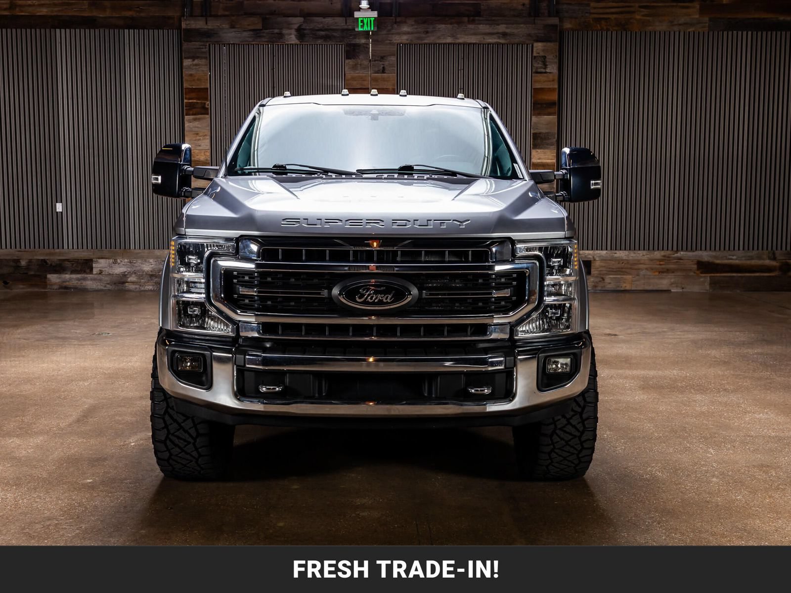 Used 2022 Ford F350 Lariat w/ Tremor Off-Road Package AWD/4WD image 4