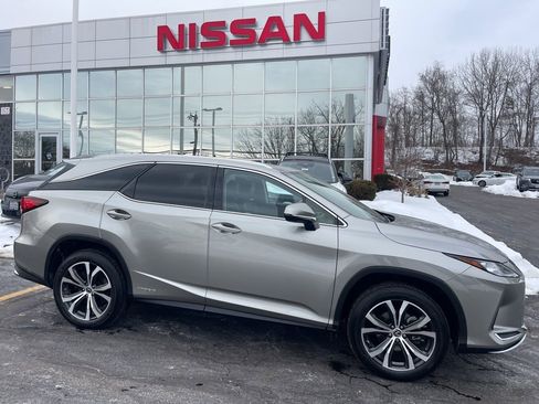 Used 2020 Lexus RX 450hL 450hL w/ Premium Package image 6