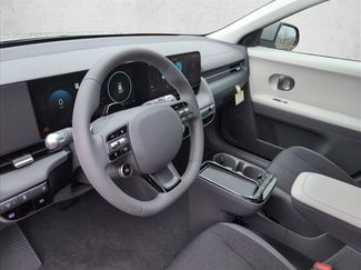 New 2026 Hyundai Ioniq 5 SE video 3