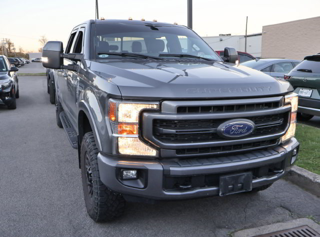Used 2022 Ford F250 Lariat w/ Tremor Off-Road Package AWD/4WD image 7