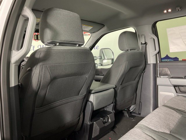 New 2026 Ford F250 4x4 Crew Cab Super Duty image 15