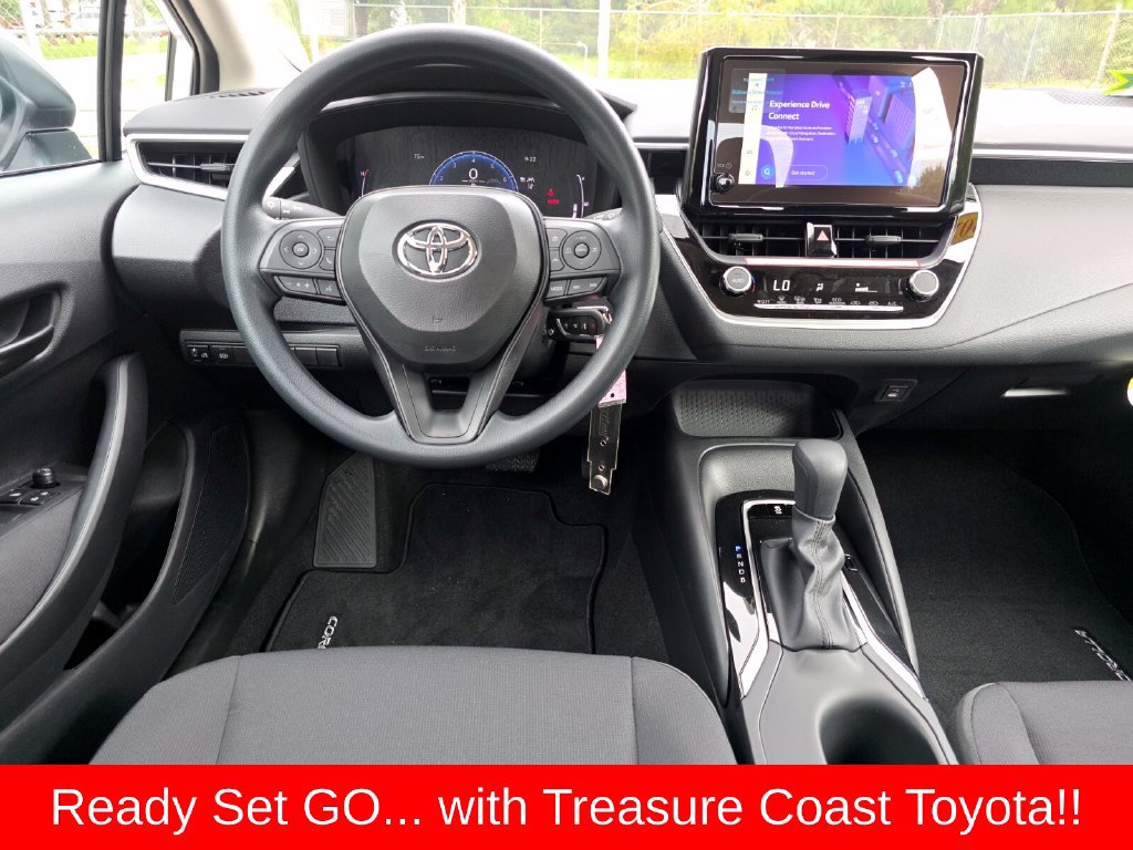 Used 2026 Toyota Corolla LE FWD image 8